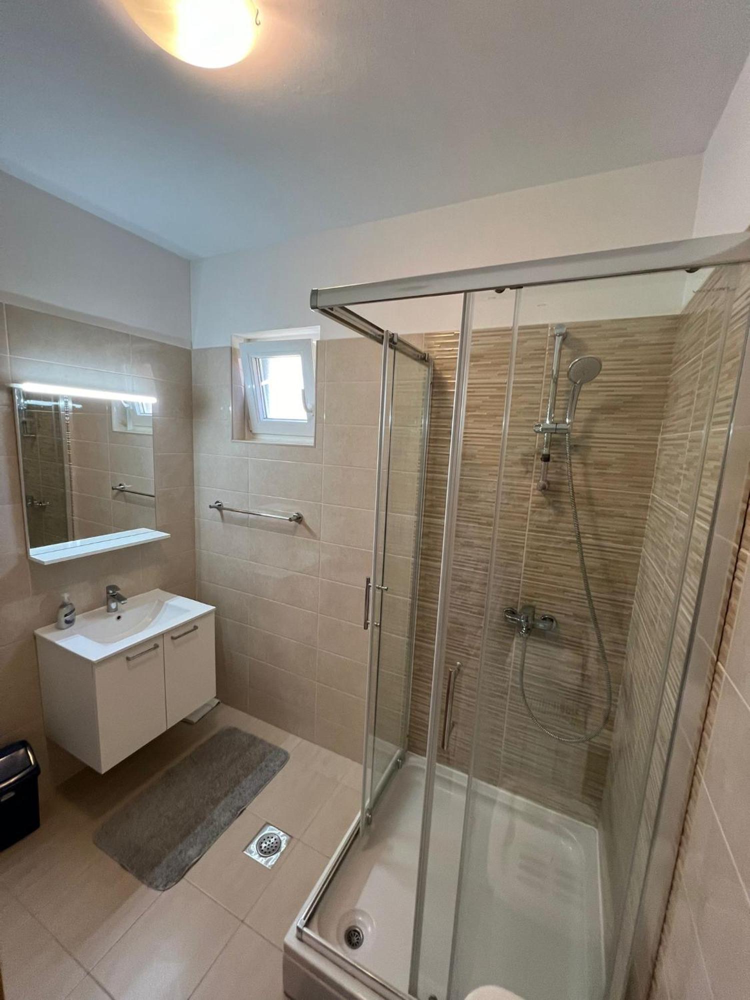 Apartment A&B Biograd Na Moru Luaran gambar